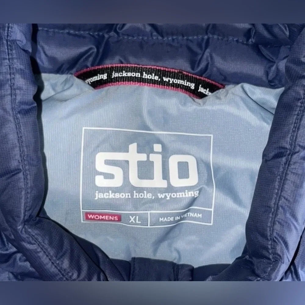 Stio Pinion Down Puffer Blue Vest - Picture 5 of 8